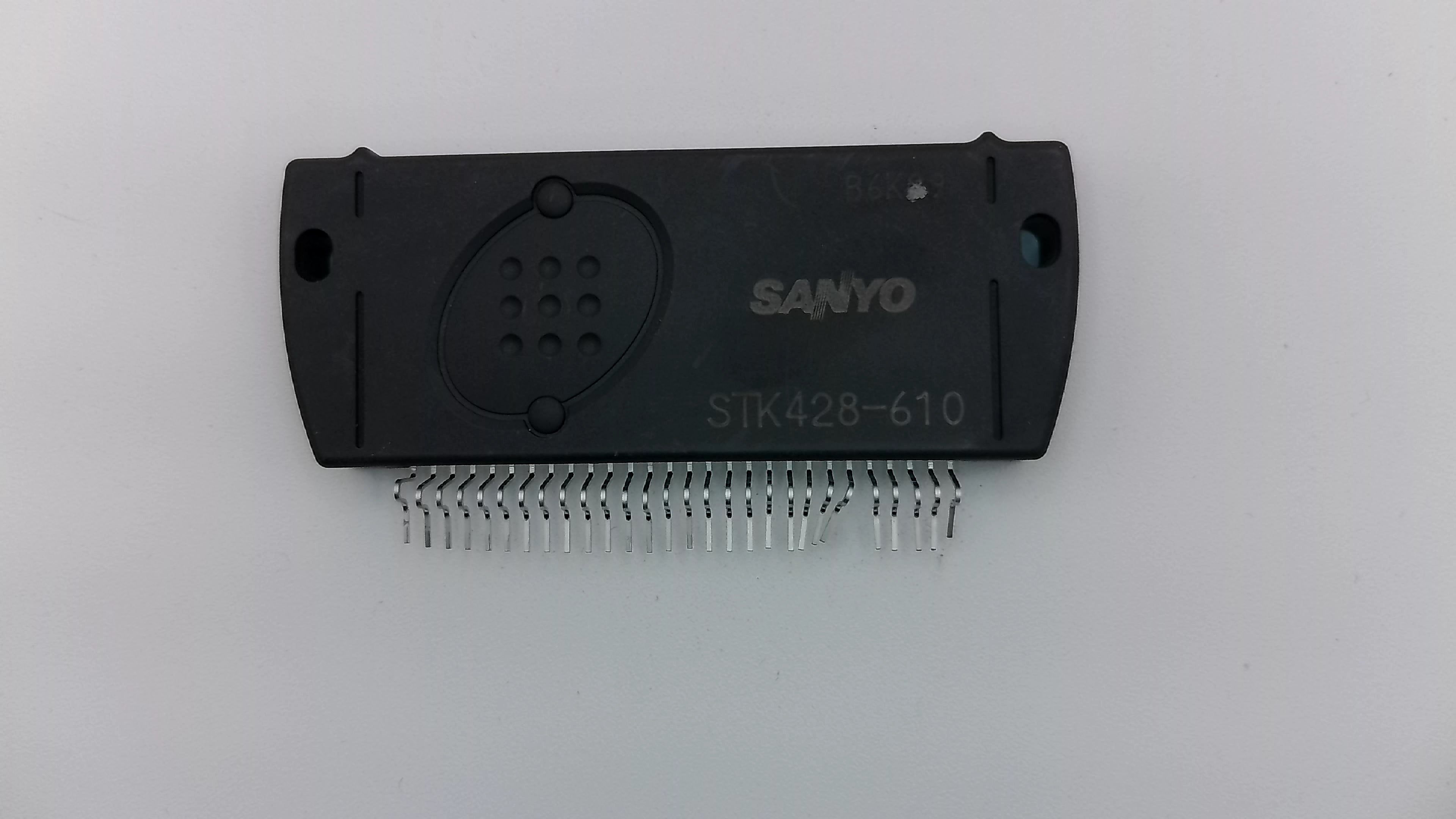 Sanyo STK428-610 2-Channel Class D Audio Power Amplifier IC - 70W+70W