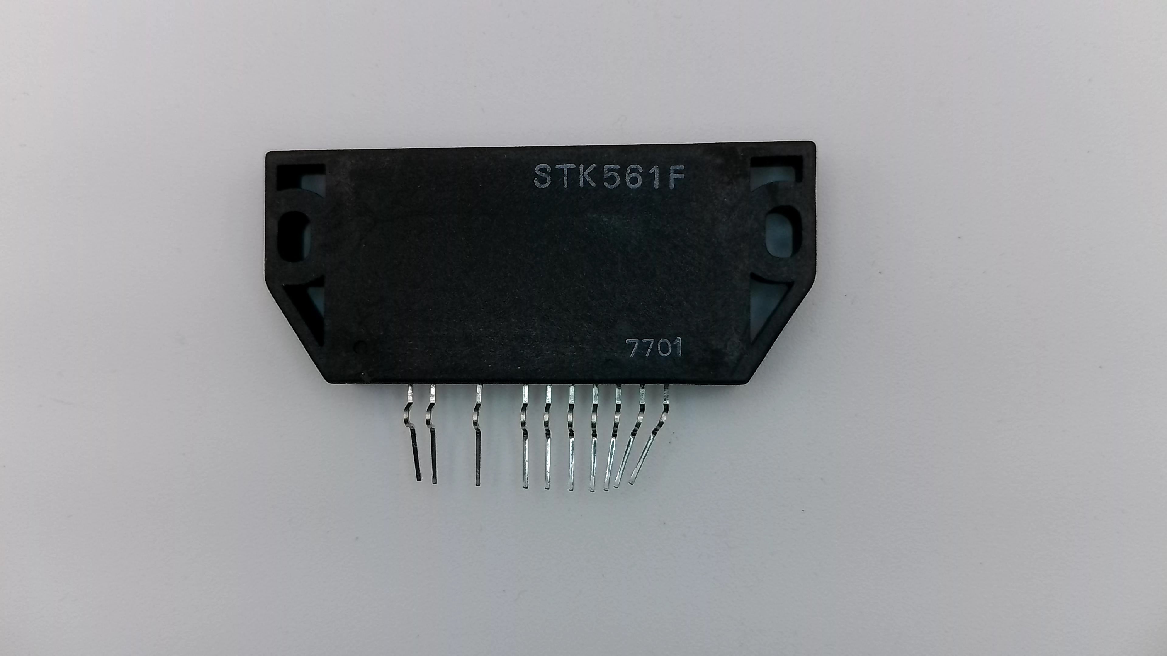 Sanyo STK561F Voltage Regulator IC - 10-Pin SIP for TV and Audio Power Supplies