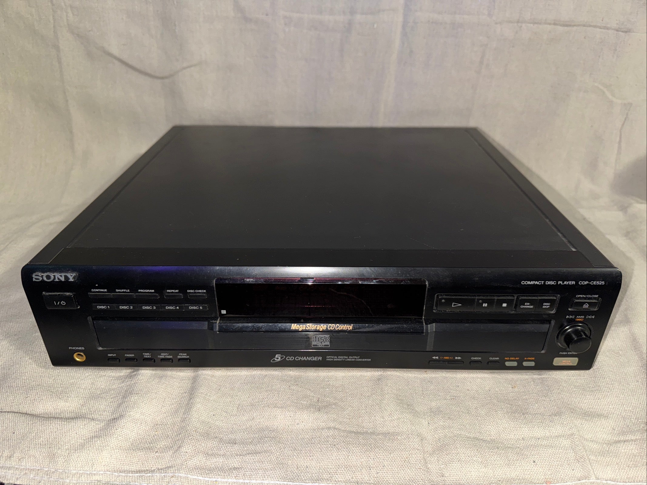 Serviced Sony CDP-CE525 compact disc player, works great, fully serviced and in excellent condition.