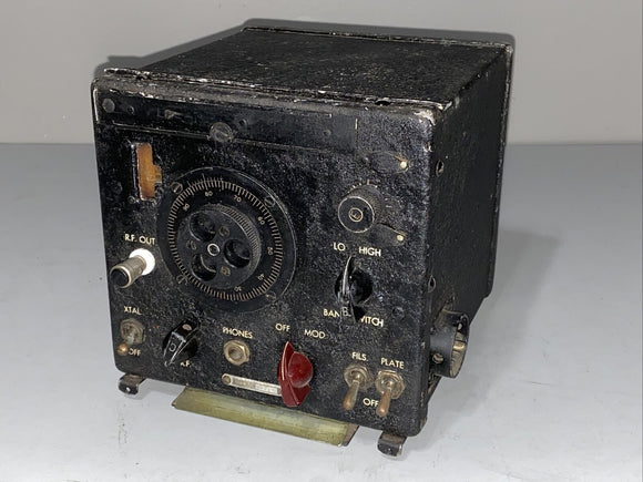 Bendix Radio Corp US Navy Type CCR-74028  Frequency Meter LM-10 Mil Radio Equip