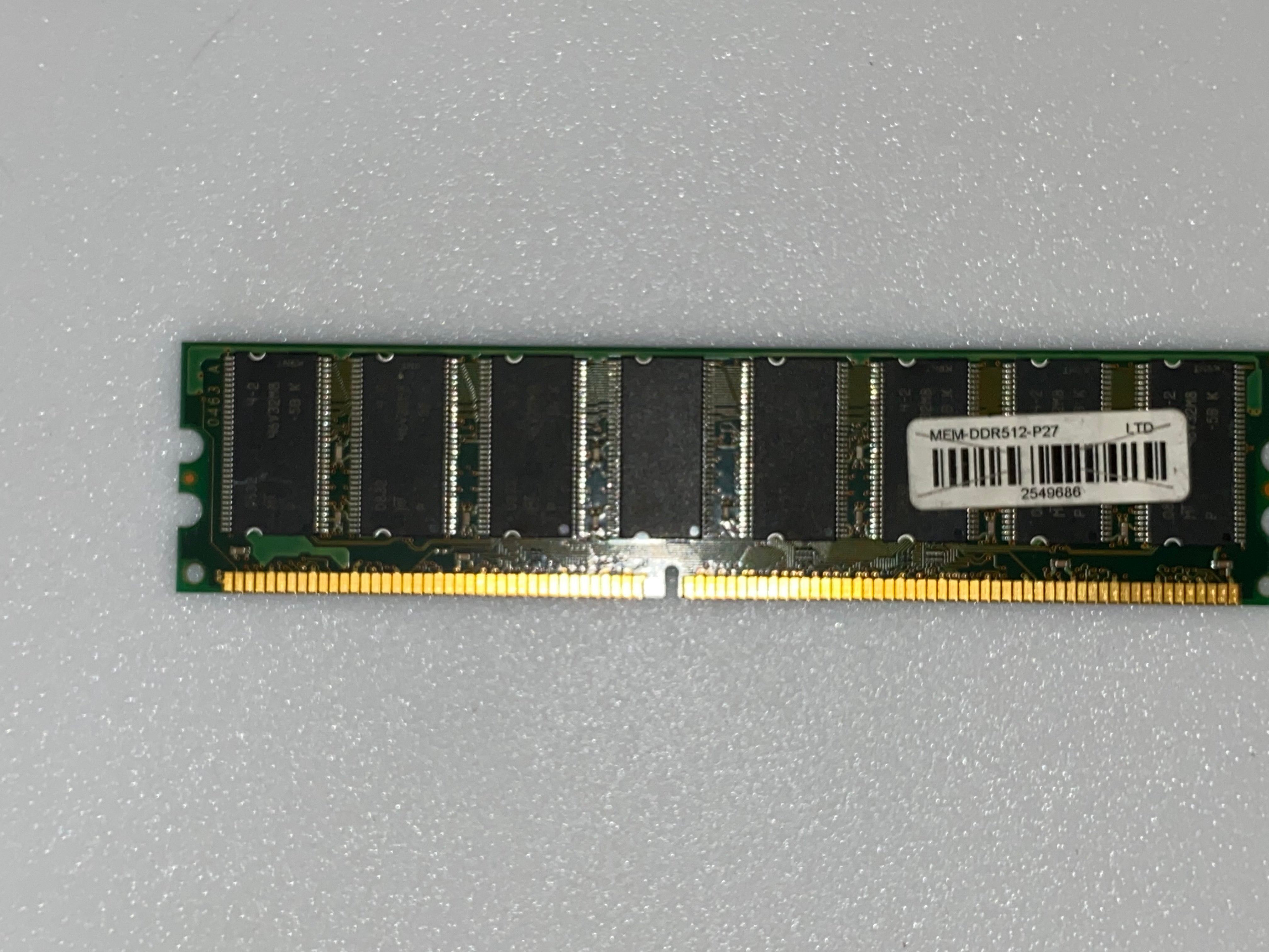 Crucial 512 MB MT16VDDT6464AY-335K1 PC2700U-25331-Z DDR 333 CT6464Z335.16TKY