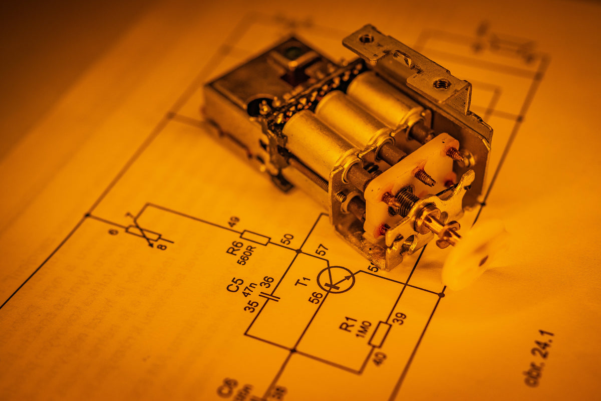 Service Manuals and Cross Reference