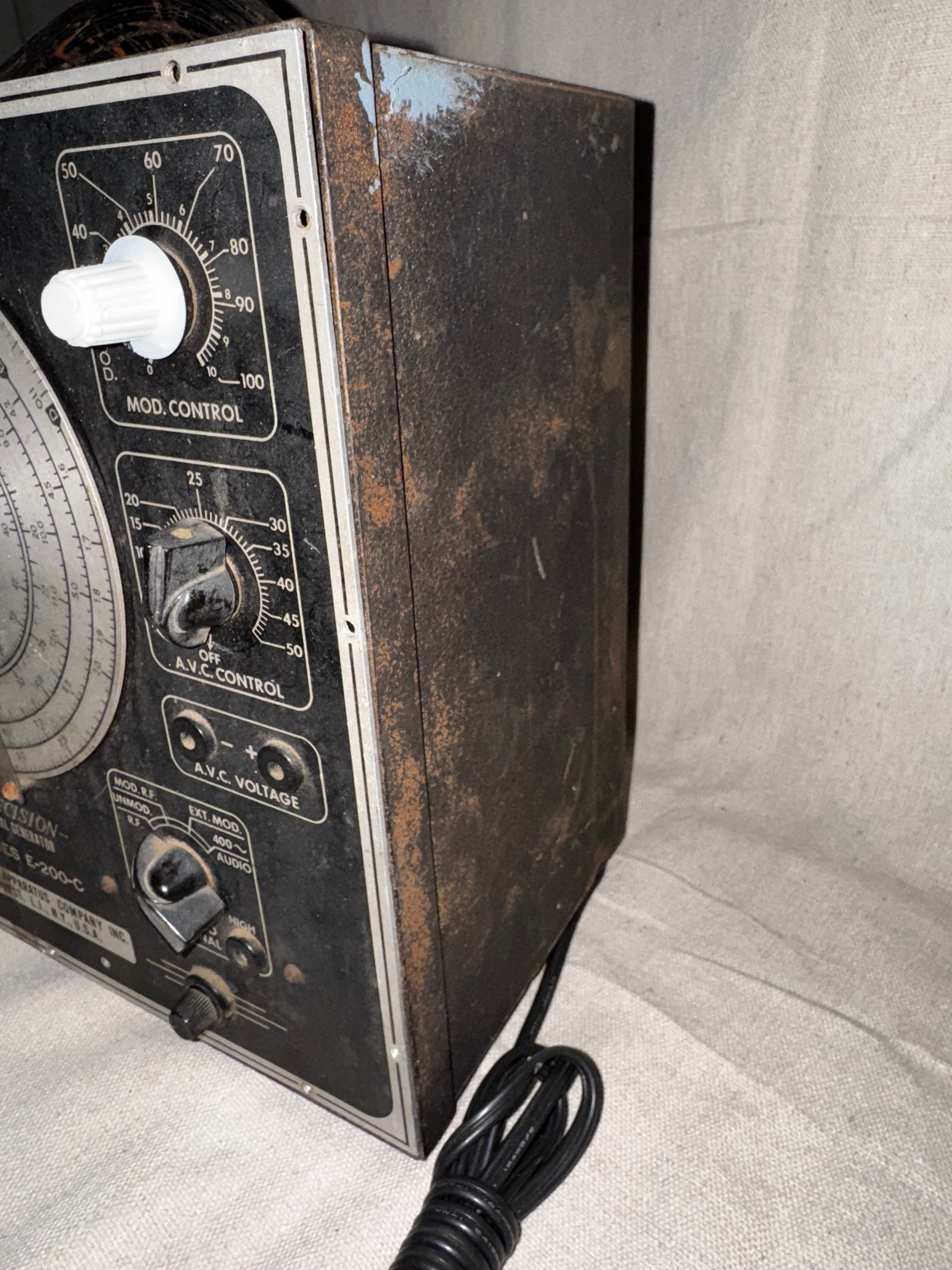 Precision Signal Generator Series E-200-C Precision Apparatus Co. USA side view showing controls and worn surface.