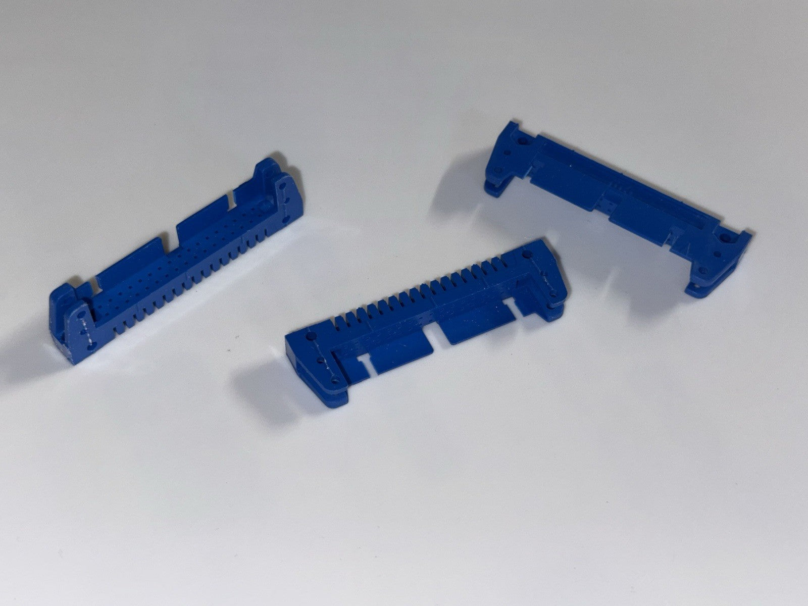 Orginal CWN590-34-9004 Connector New Qty 10 - Blue shrouded headers on a white background.
