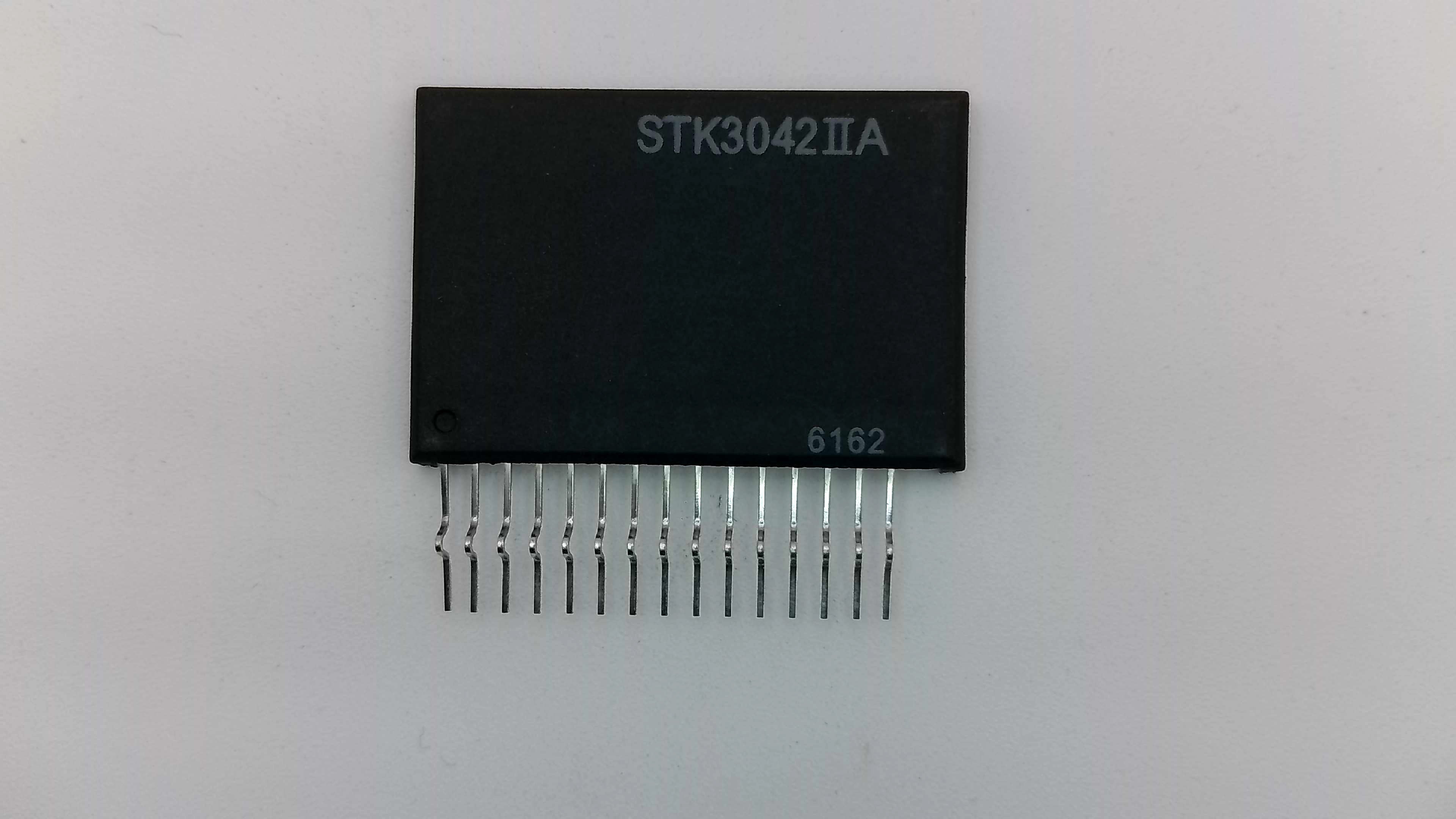 STK3042IIA Premium Thick-Film Hybrid IC - 2-Channel Audio Voltage Amplifier