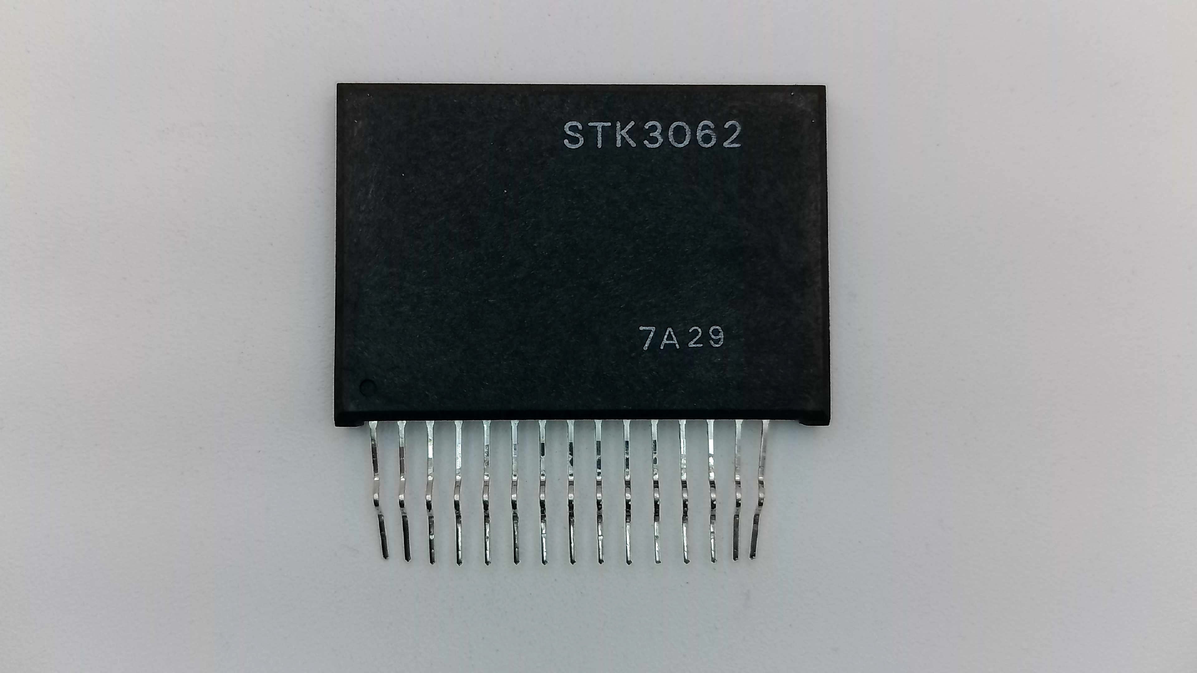 STK3062 Thick-Film Hybrid IC - 2-Channel Audio Voltage Amplifier