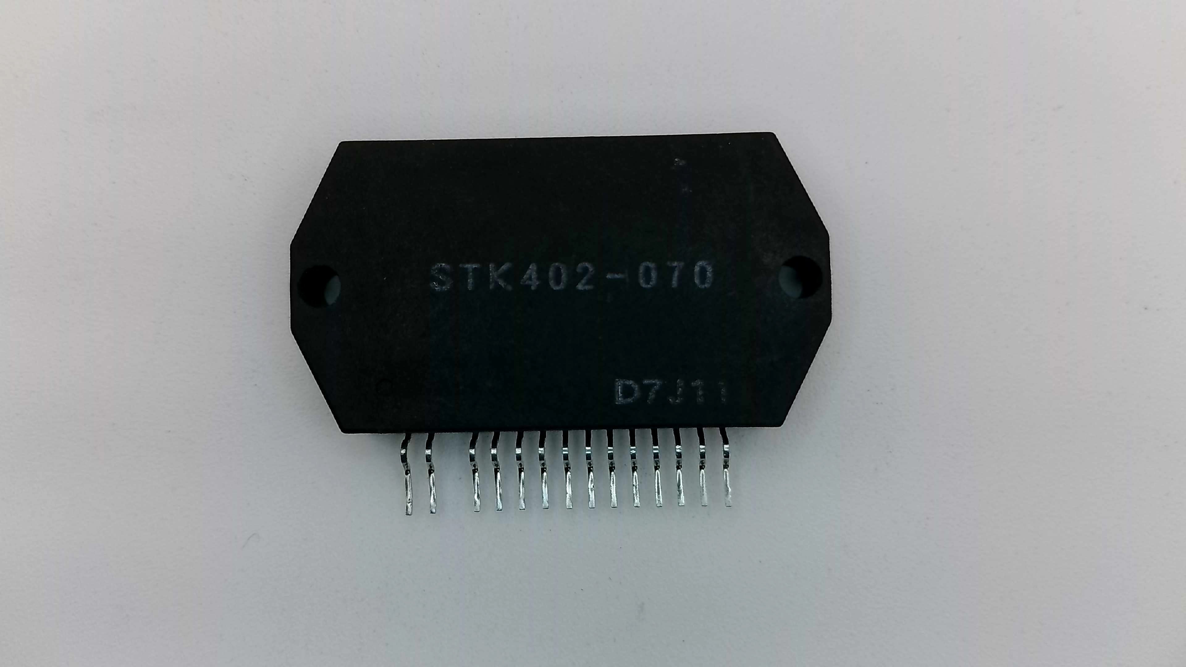 STK402-070 Thick-Film Hybrid IC - 2-Channel Audio Power Amplifier