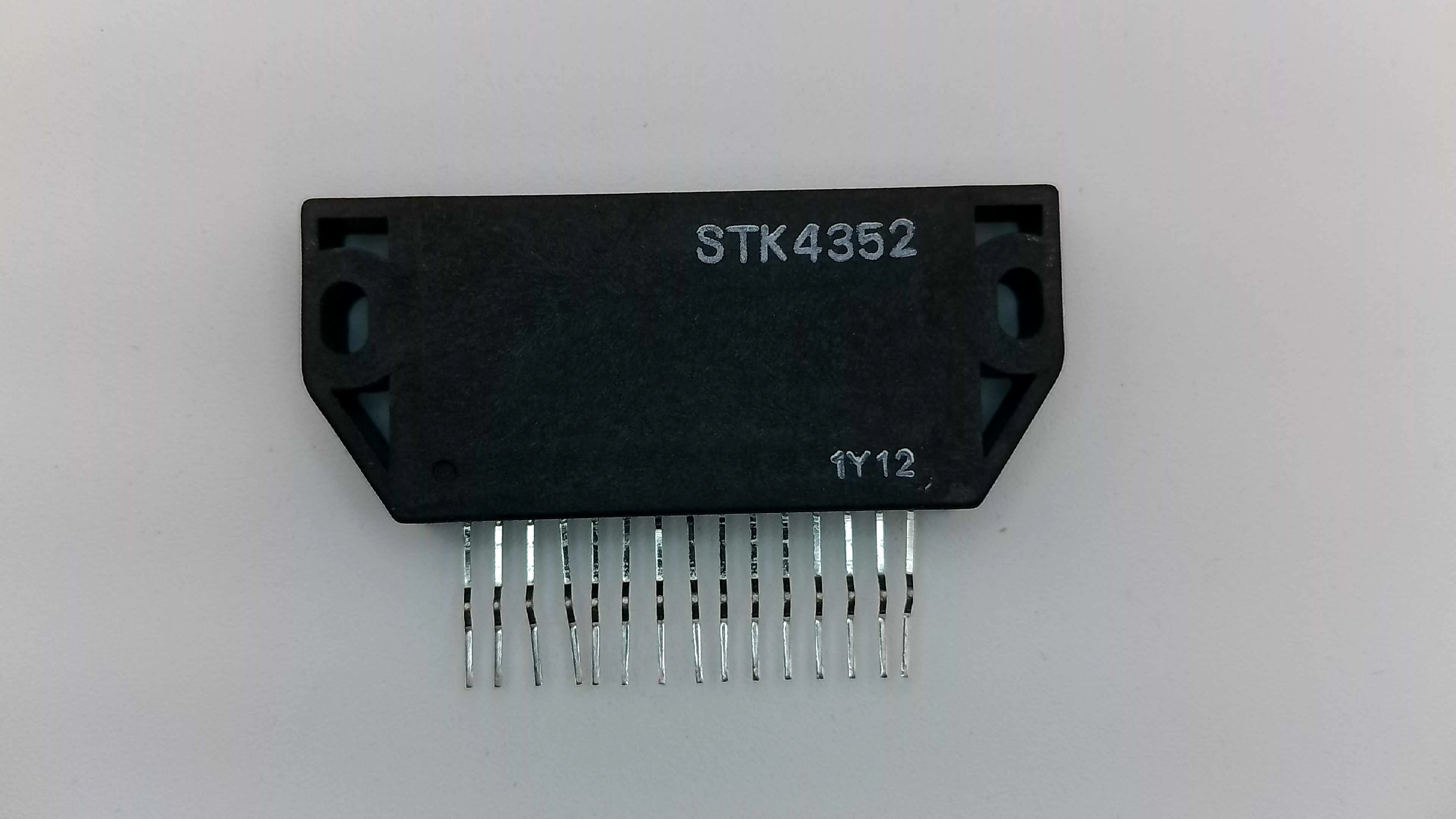 STK4352 Sanyo AF Power Amplifier