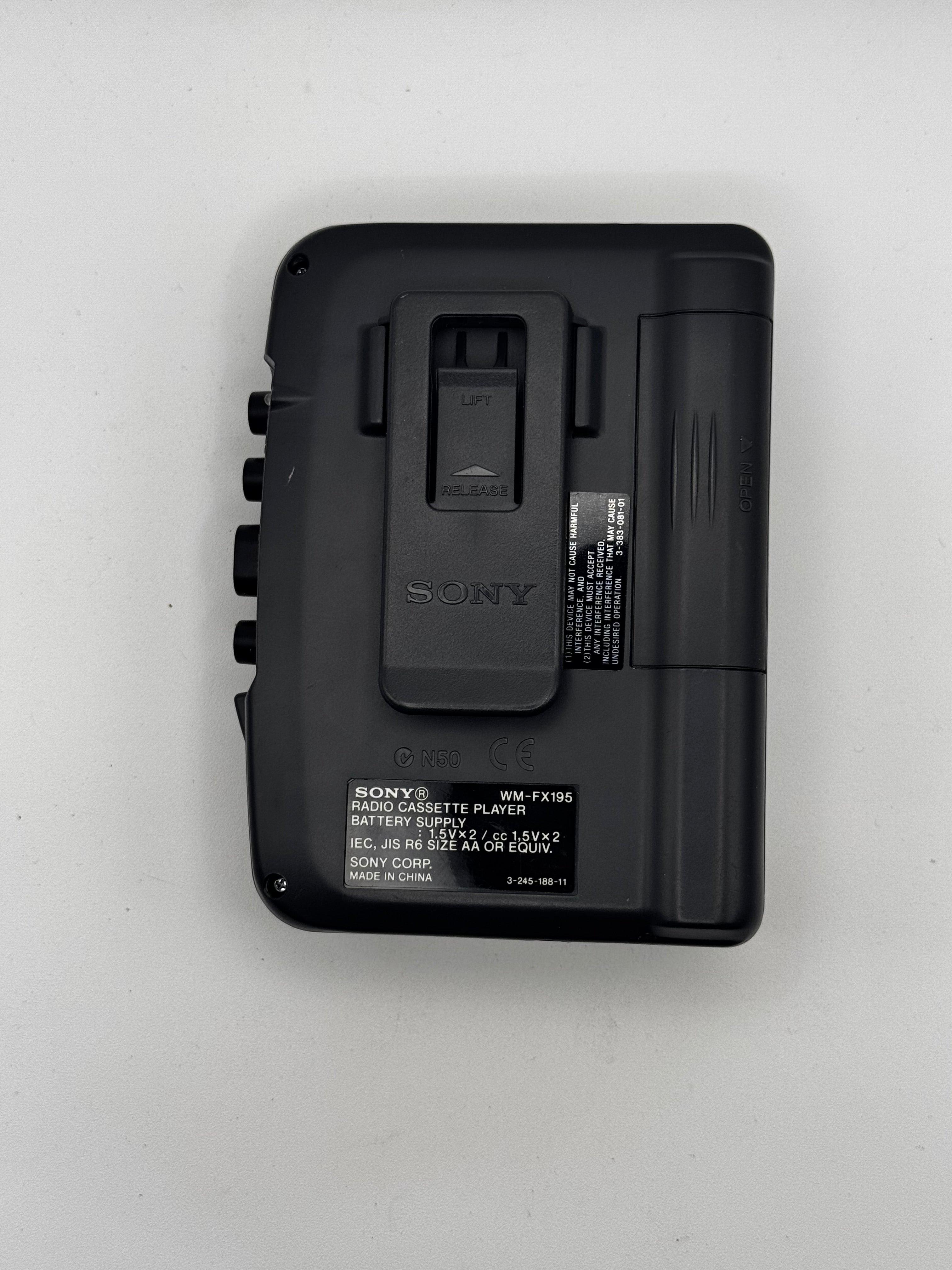 Serviced Sony Walkman WM-FX195 Portable Cassette Player AM FM Radio