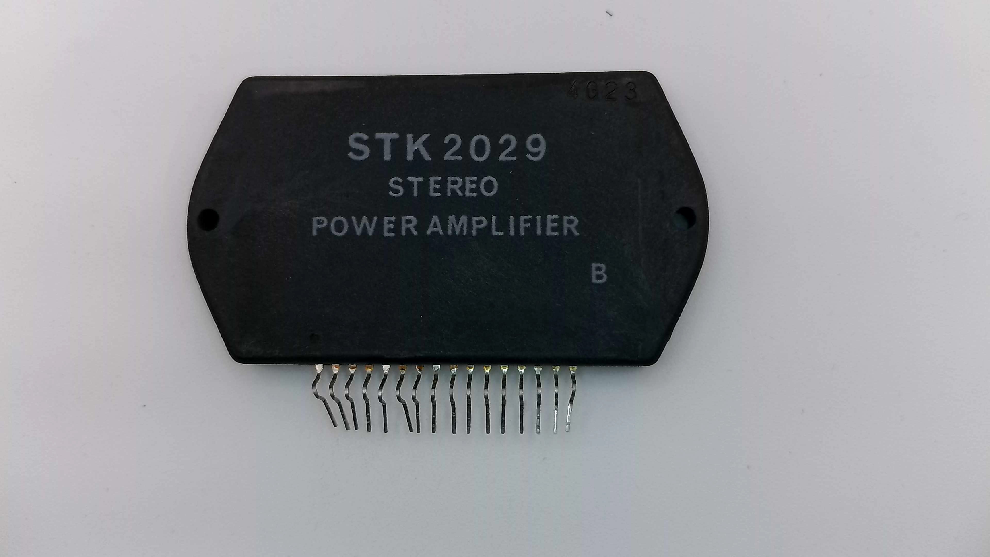 Sanyo STK2029 2-Channel Stereo Audio Power Amplifier Hybrid IC