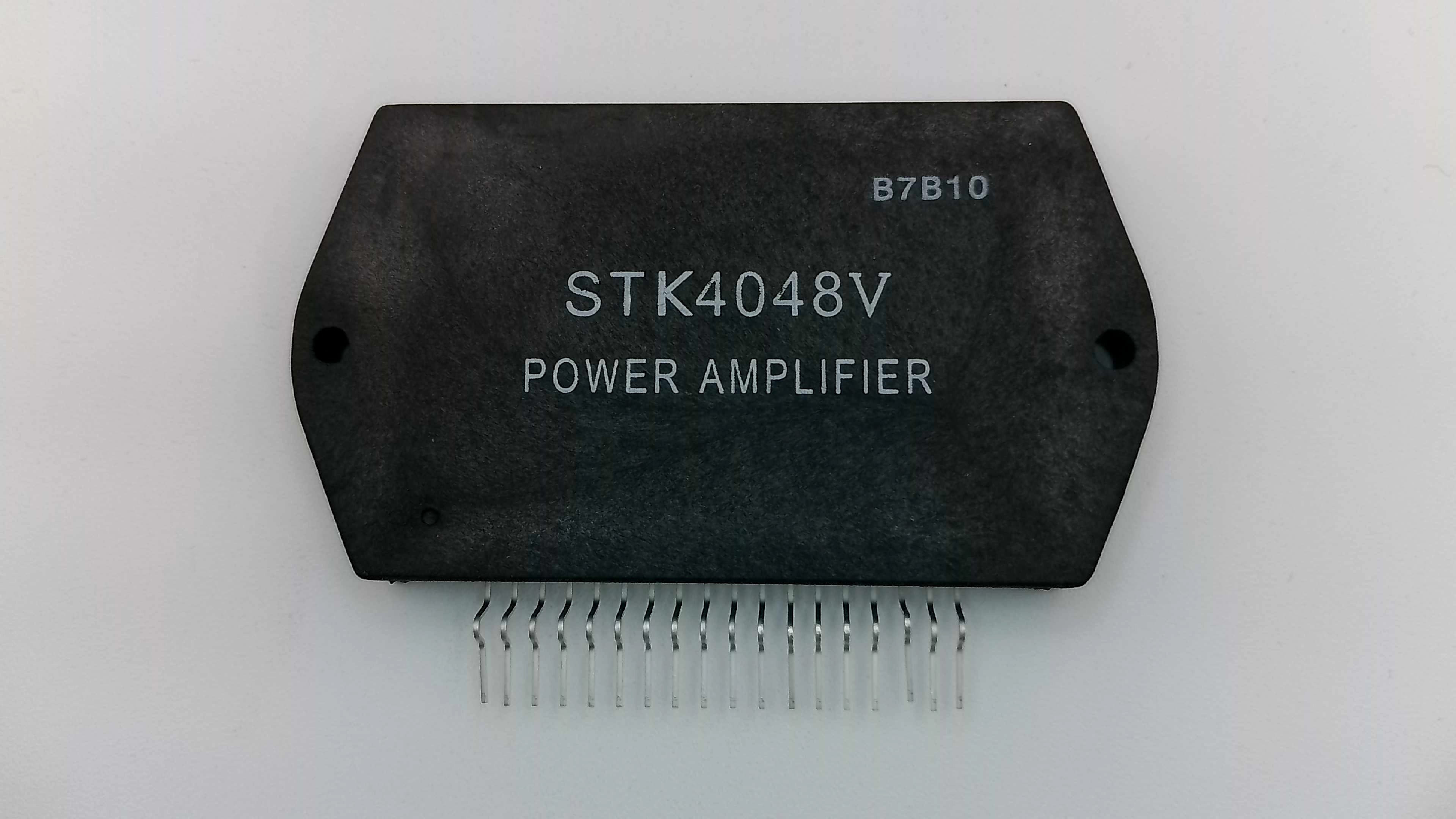 STK4048V Sanyo AF Power Amplifier