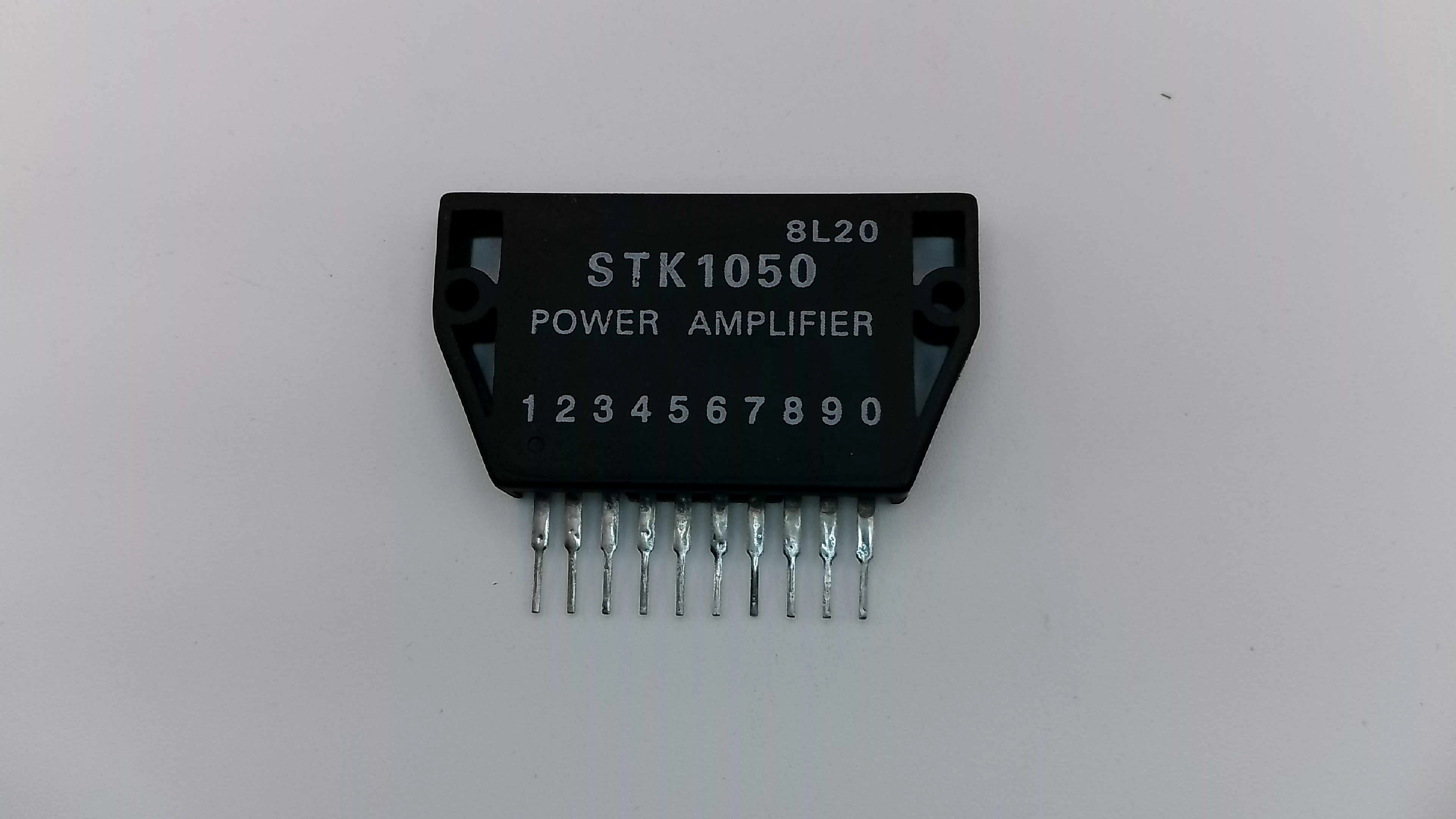 Sanyo STK1050 1-Channel Audio Power Amplifier Hybrid IC - 50W Output