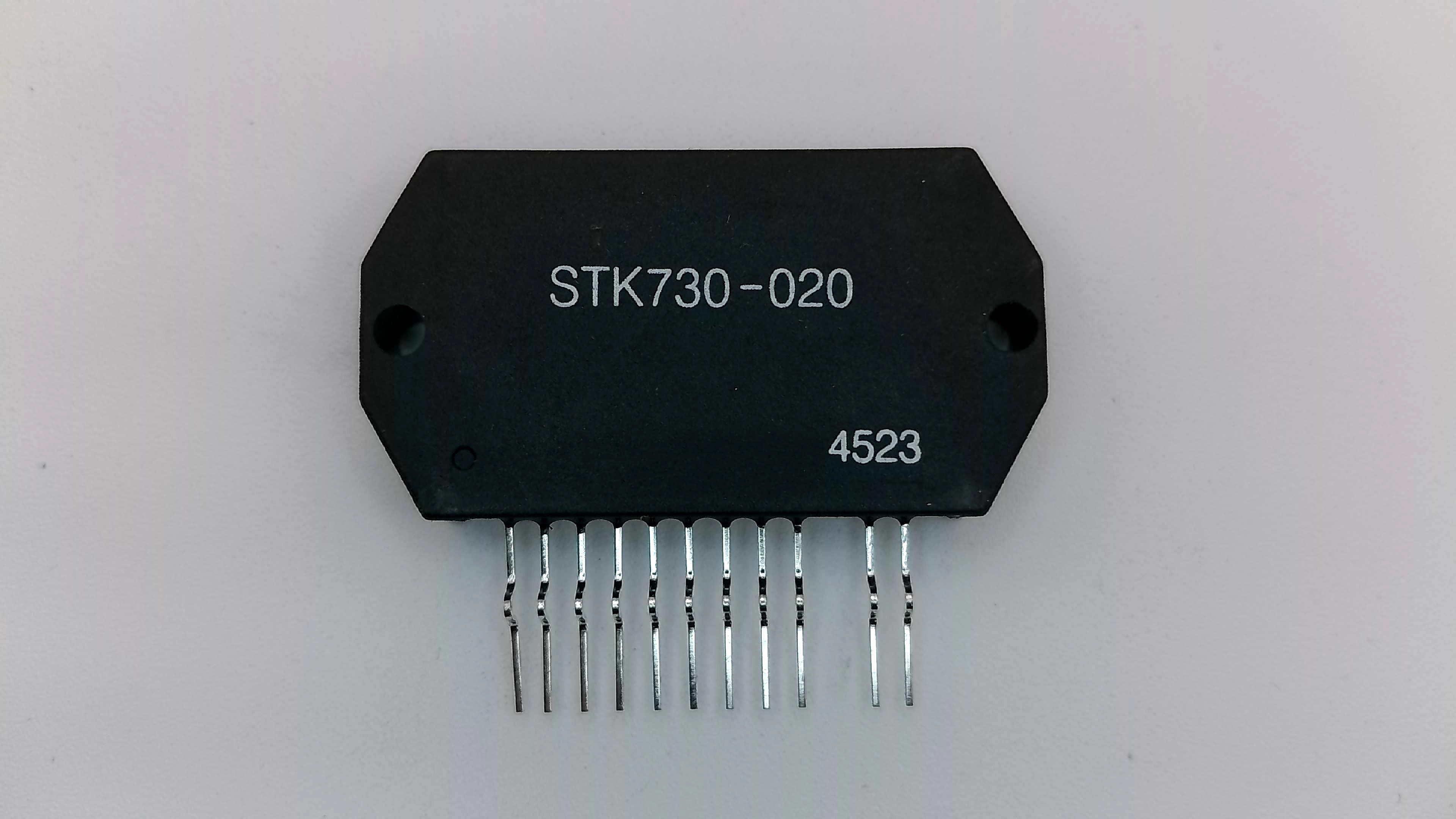 Sanyo STK730-020 Switching Regulator IC - SMPS Power Module