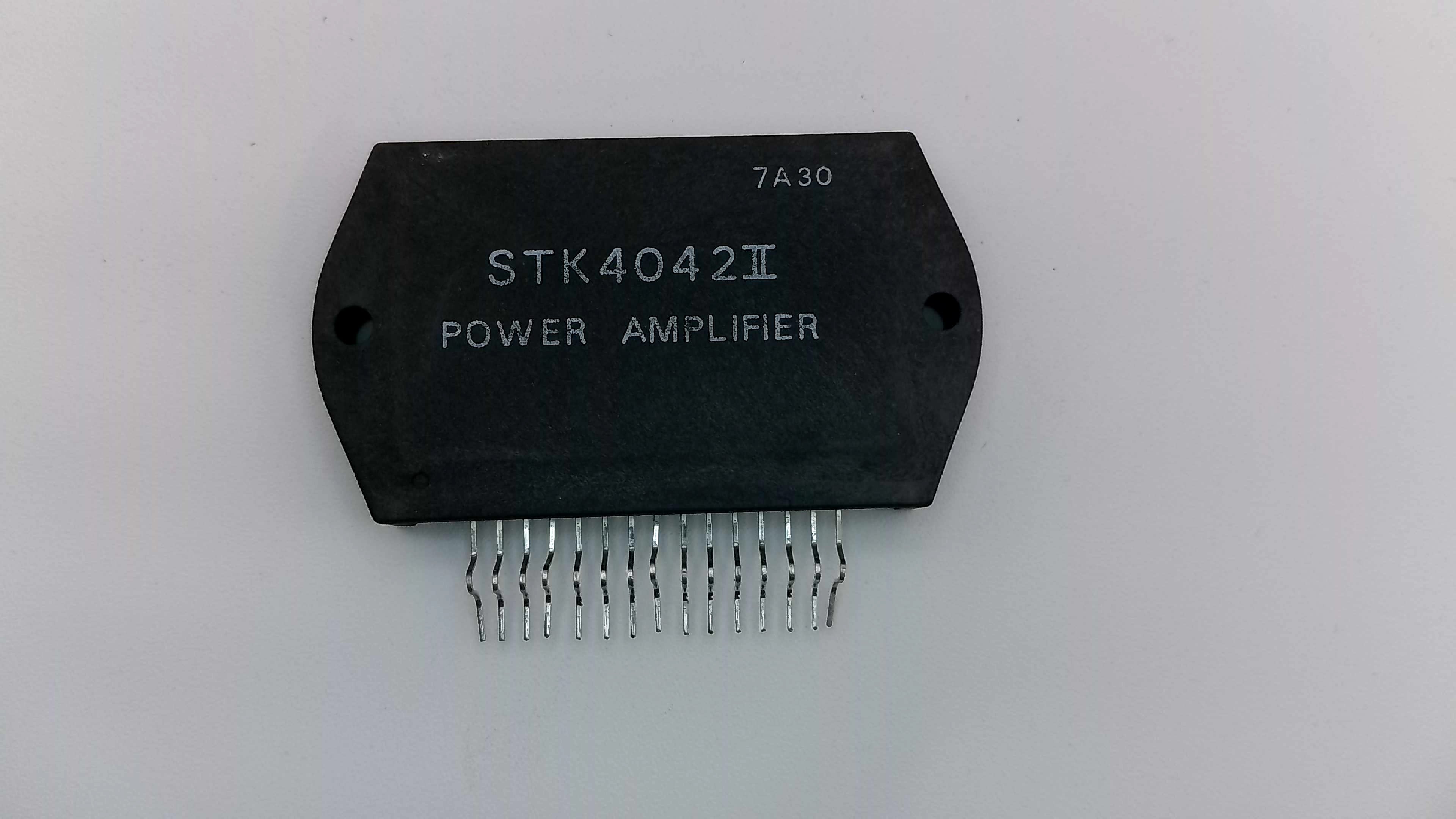 STK4042II Sanyo AF Power Amplifier