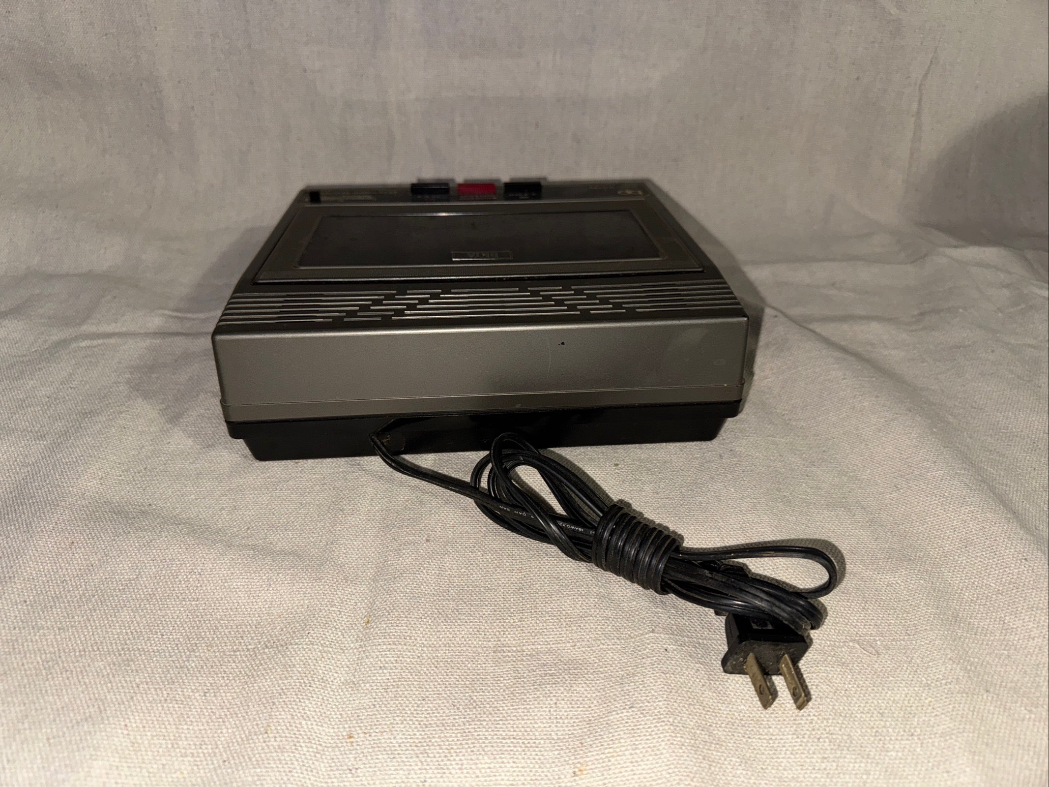 BP Beta VHS Rewinder Fast-forward Dual Machine V-7780 with power cord, serviced and working.