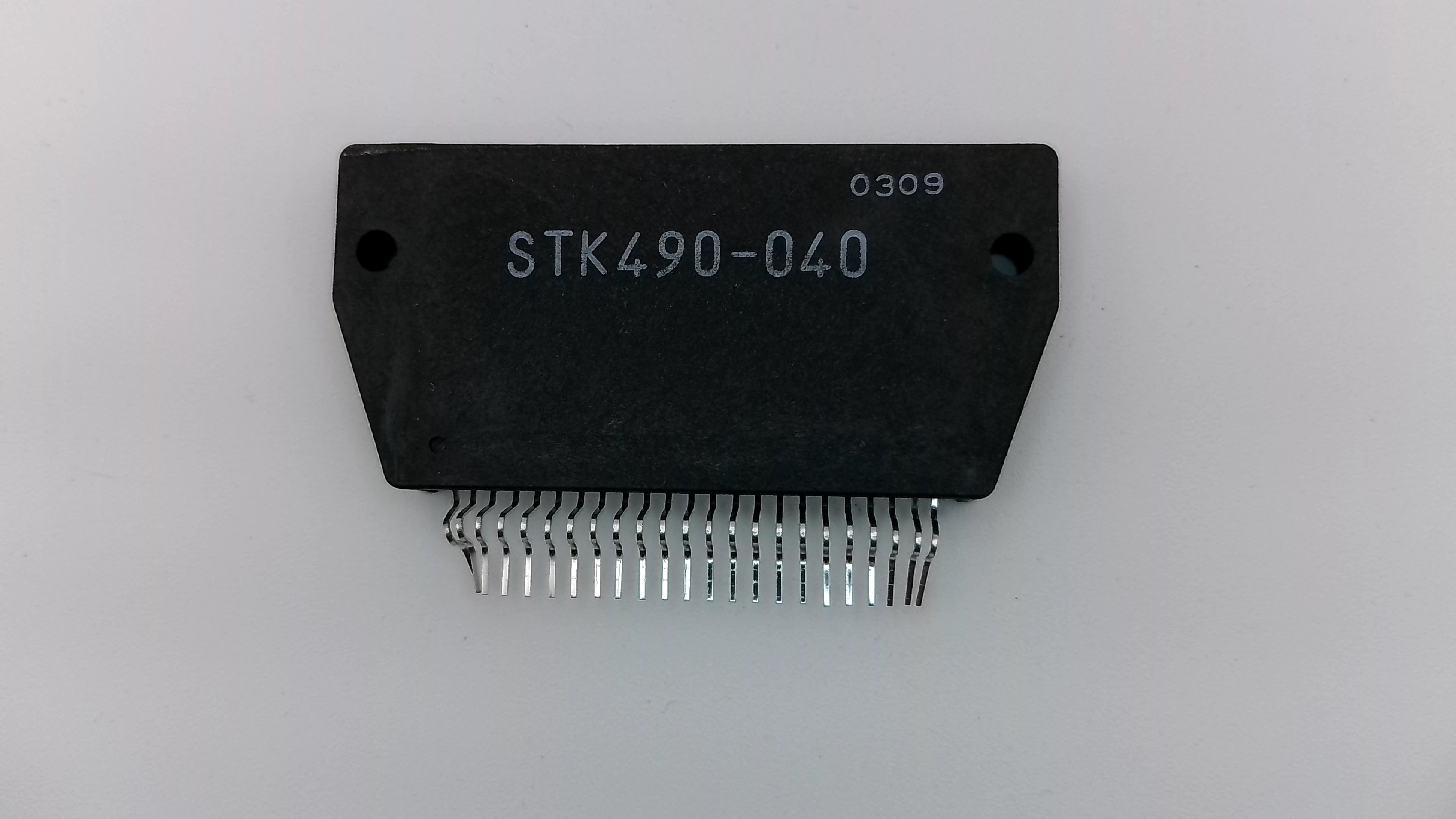 Sanyo STK490-040 3-Channel Audio Power Amplifier Hybrid IC