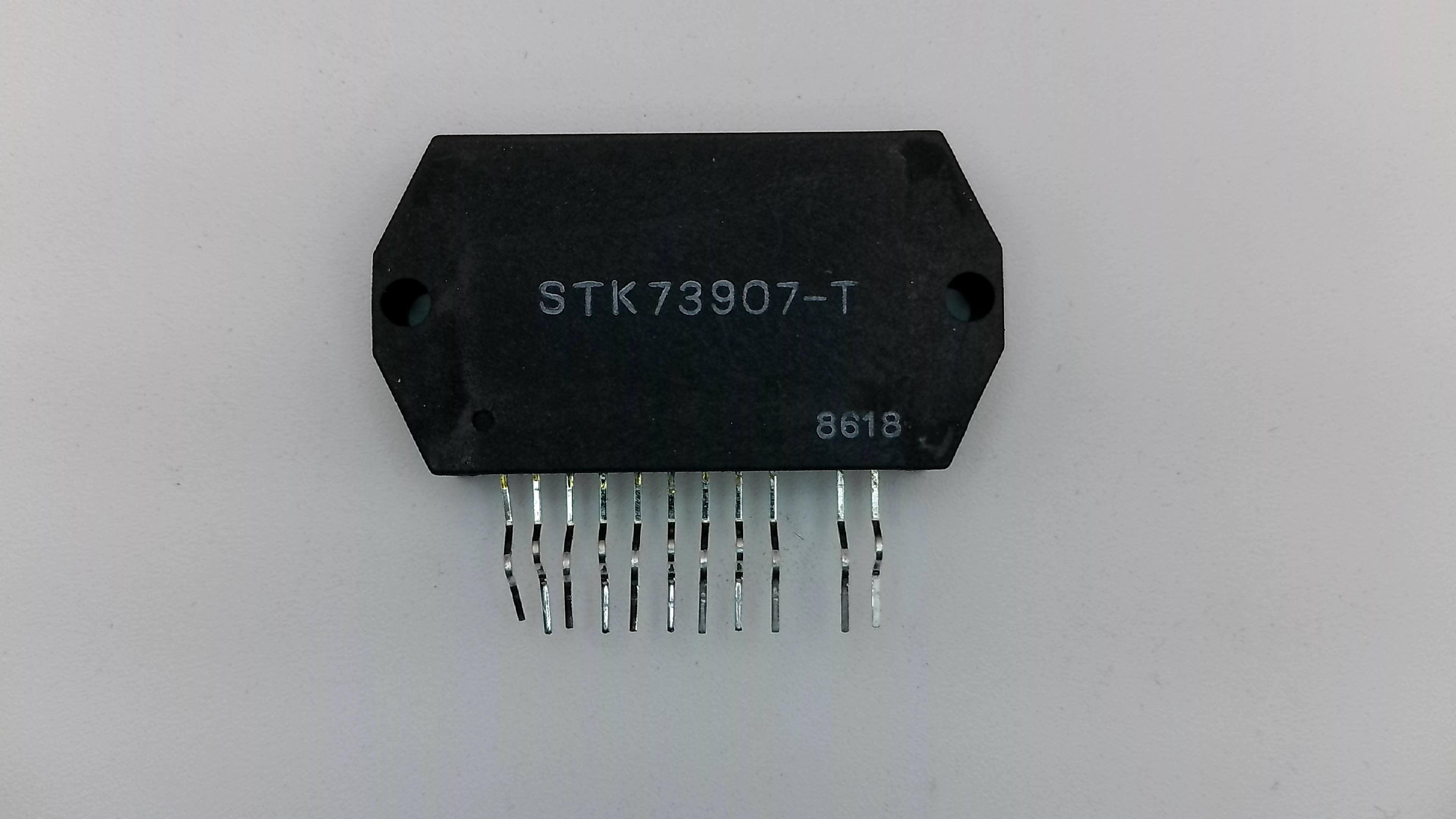 Sanyo STK73907-T Thick Film Hybrid IC - Self-Excitation Switching Regulator 180W