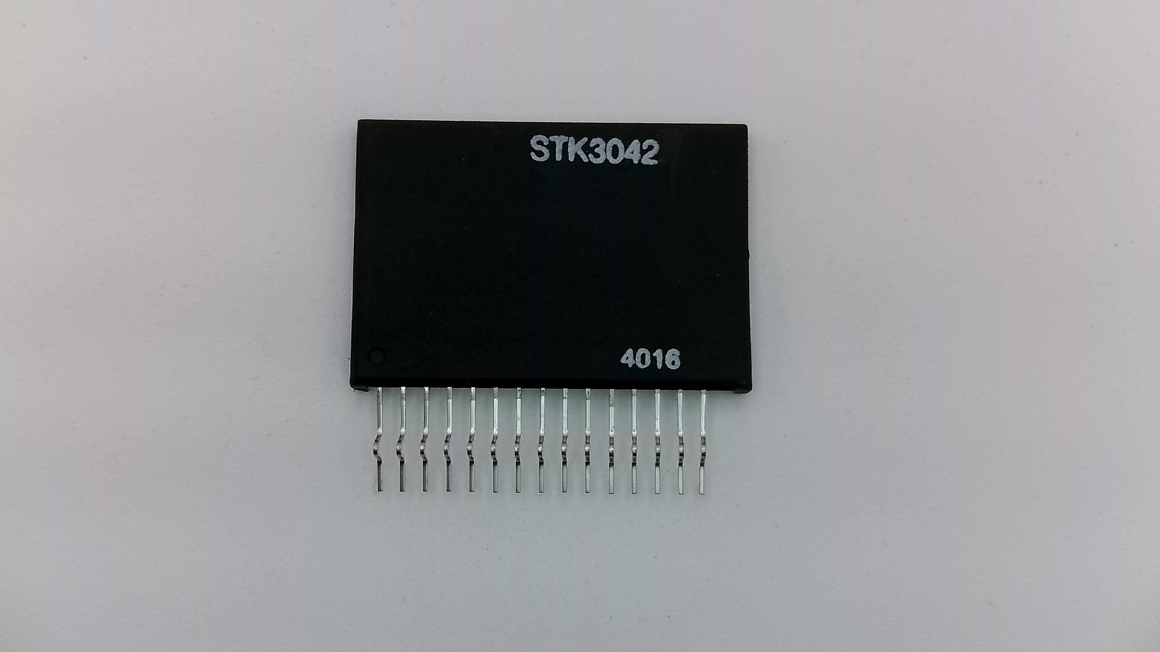 STK3042 Thick-Film Hybrid IC - 2-Channel Audio Voltage Amplifier