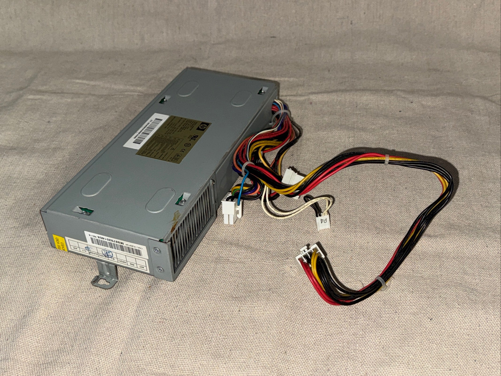 HP HP-L1520F3P 380446-001 Computer Power Supply