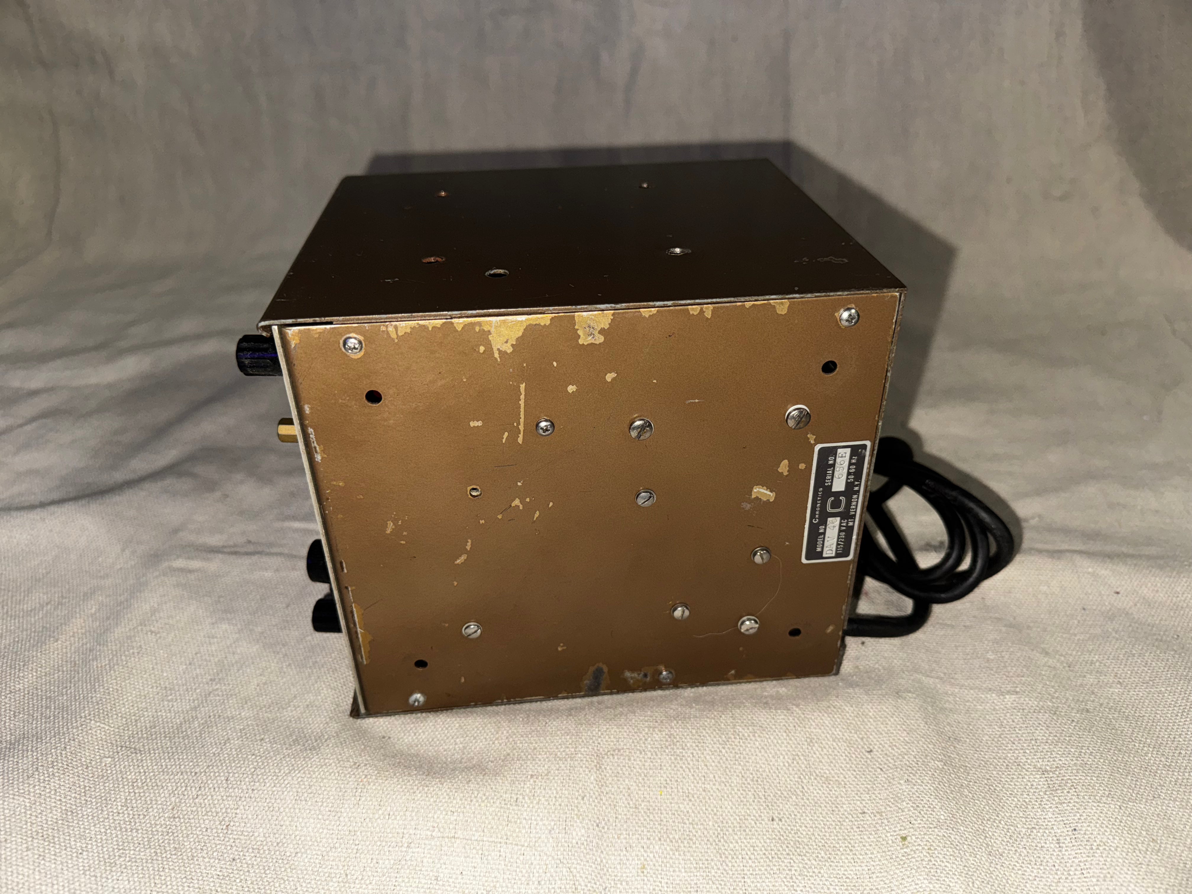 General Resistance Dial A Volt Model DAV 46 Presision Voltage Source