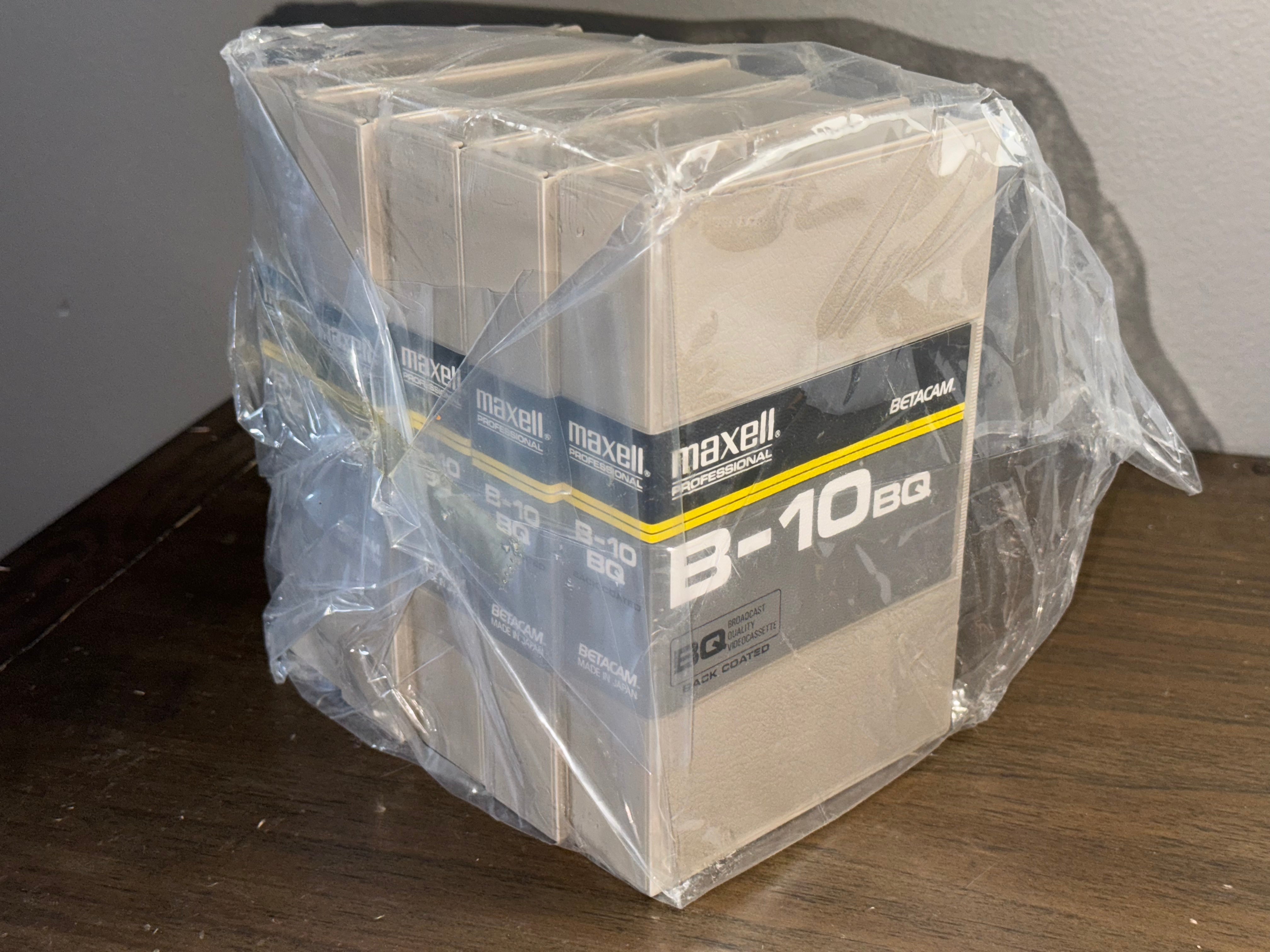 Maxell B-10 BQ Broadcast Quality Black Coated Lot Of 5 Tapes in sealed packaging