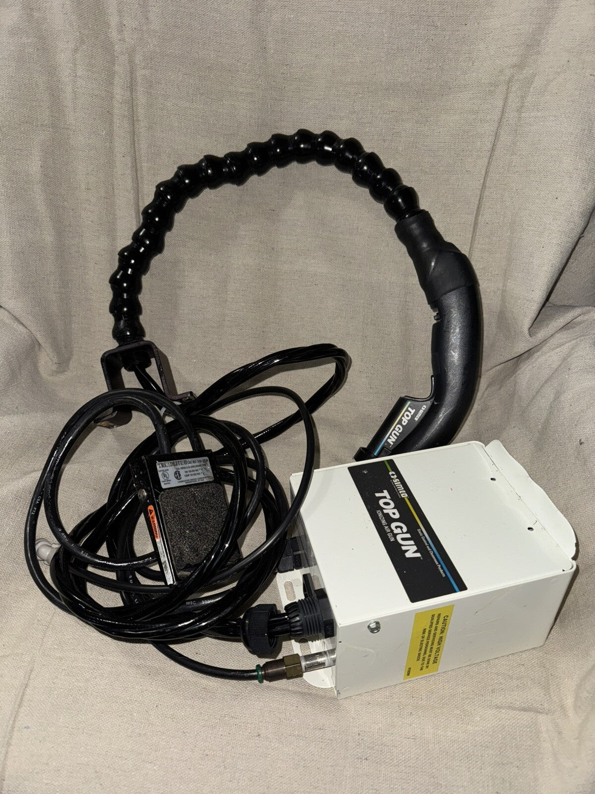 Simco-Ion Top Gun Low Balance Ionizing Air Gun with Sidekick, 120V 4006992 with foot pedal and hose.