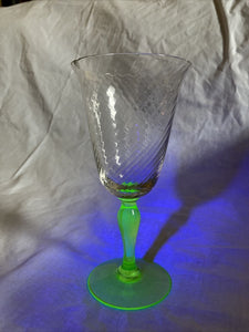 7” Vintage Green Uranium Vaseline Glass Wine Goblet Chalice Depression Elegant