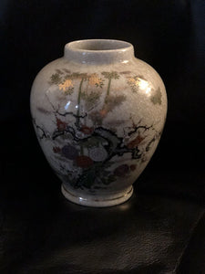 5.5” Asian Vase Dark Tan w/ Floral & Gold