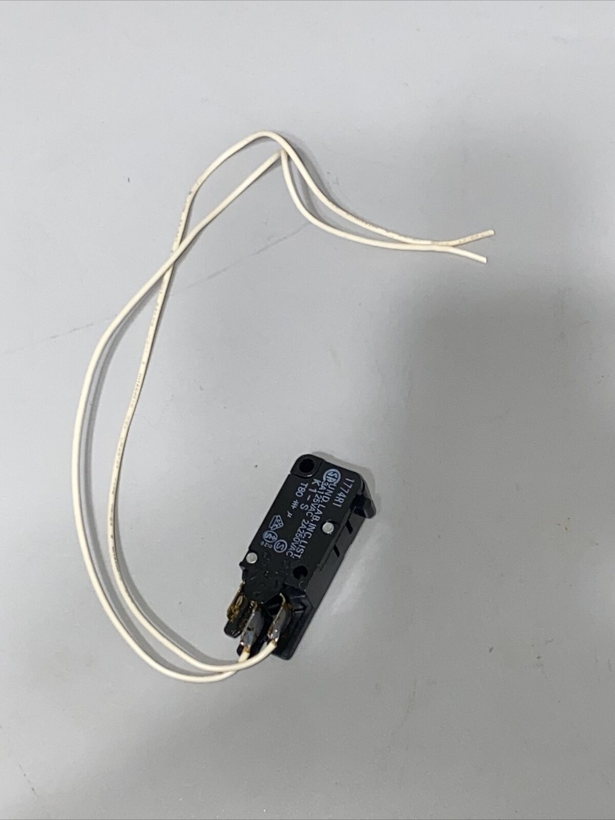 Yamaha P-220 Replacement Switch Omron T80 K1-S