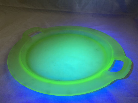 10.5” Frosted Vintage Green Uranium Vaseline Glass Cake Plate Platter Handles