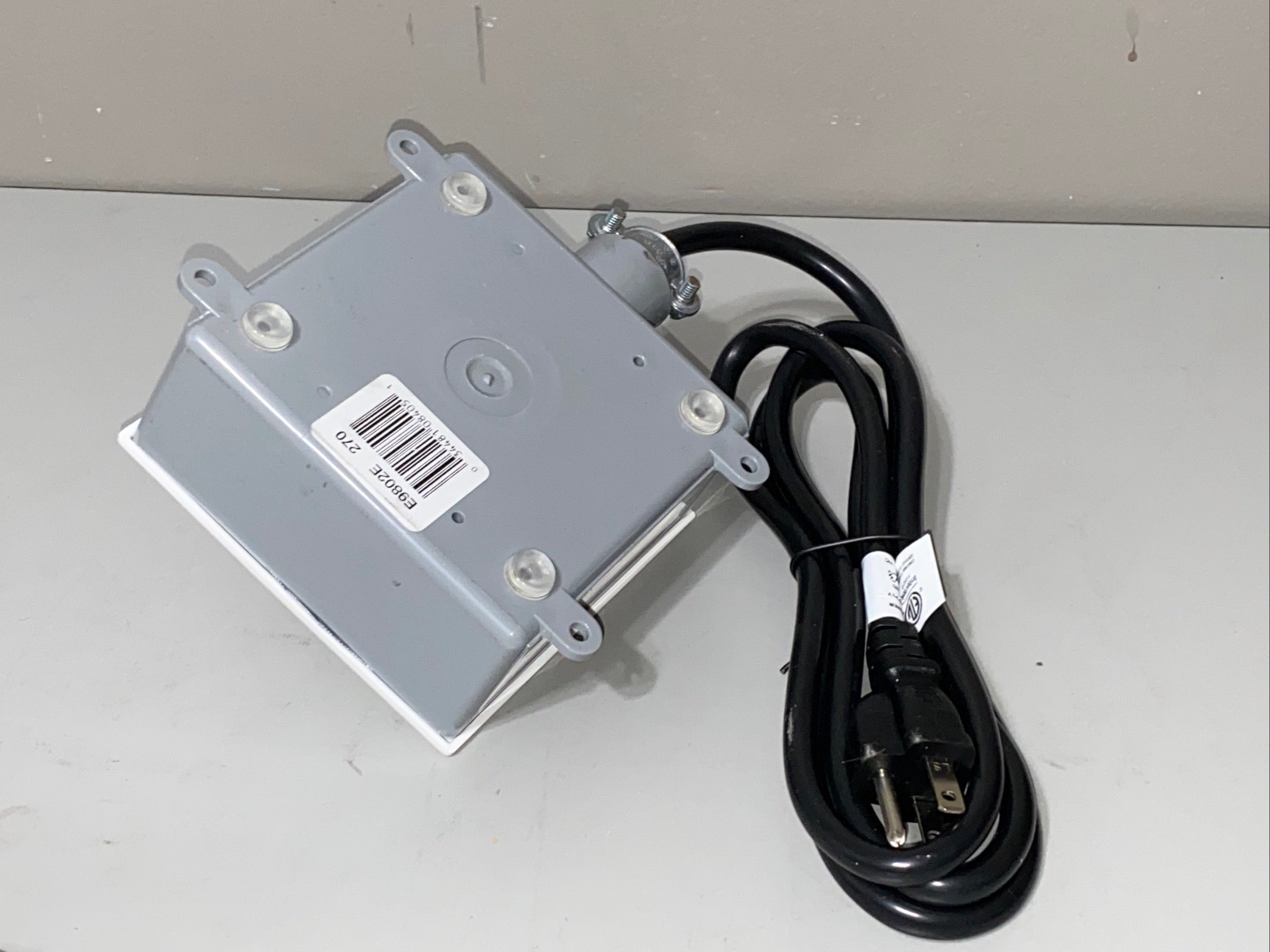 Incandescent Light Bulb Current Limiter